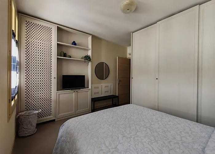 Blue Roof Apartment Fidenza