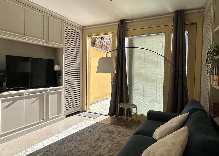 Blue Roof Apartment Fidenza